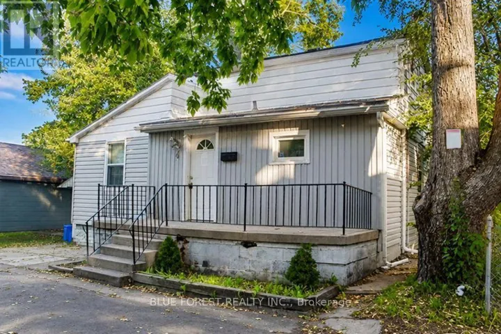 4 HENRY STREET, London East (East K), Ontario N6B2L7