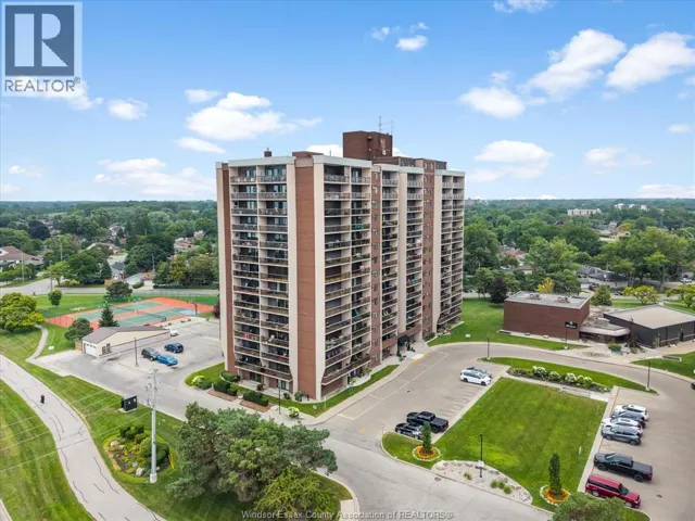 9099 RIVERSIDE DRIVE East Unit# E109, Windsor, Ontario N8S4P9