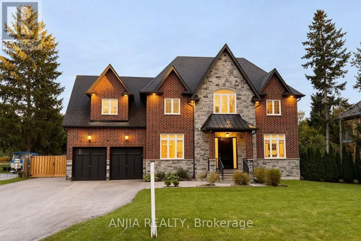 41 VALLEY ROAD, Whitchurch-Stouffville, Ontario L4A2X7