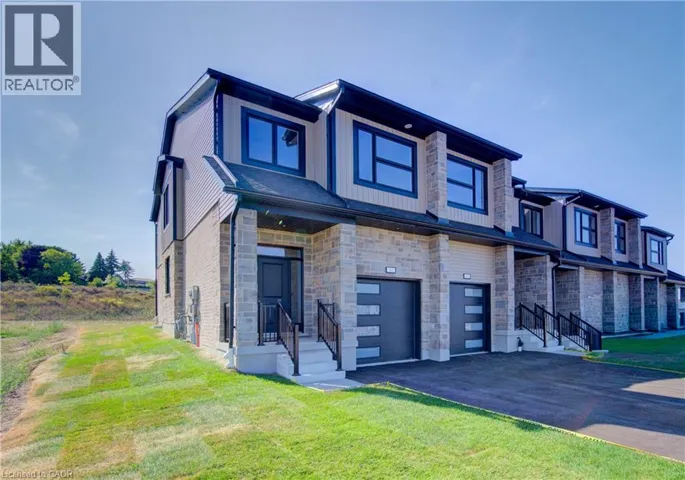161 DUNNIGAN Drive, Kitchener, Ontario N2B0B1