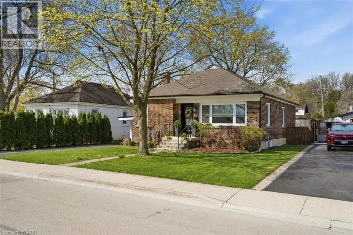 31 CAMERON Avenue, Dundas, Ontario L9H1P6