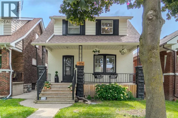 1556 Hall AVENUE, Windsor, Ontario N8X4R7
