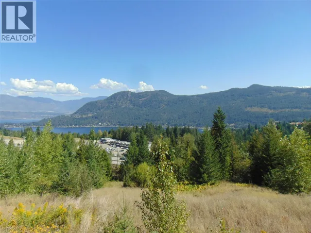 2624 Highlands Drive, Blind Bay, British Columbia V0E1H2