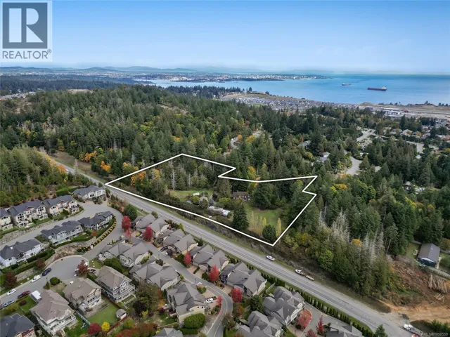 567 Windthrop Rd, Colwood, British Columbia V9C3B6