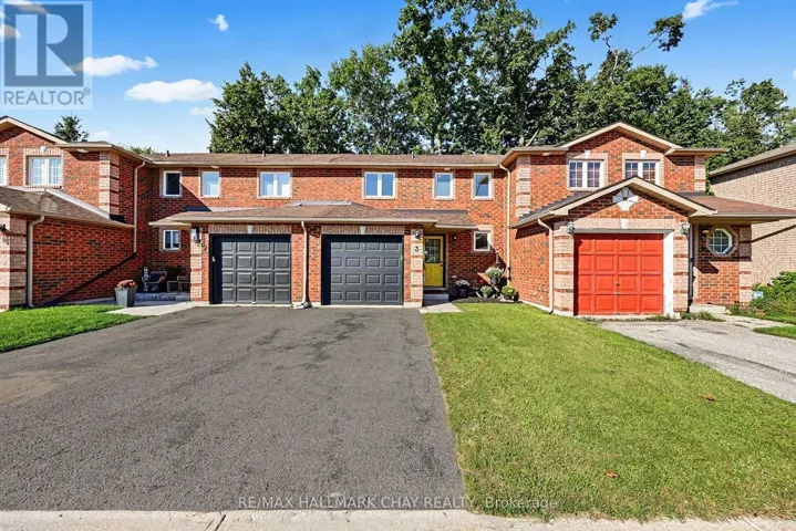 3 - 38 KENWELL CRESCENT, Barrie (Holly), Ontario L4N0Z6