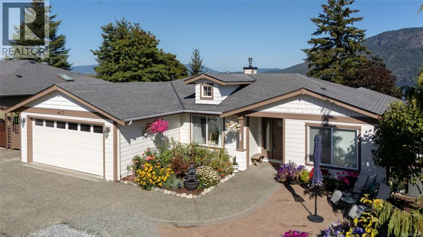 4675 Davenport Rd, Cowichan Bay, British Columbia V0R1N1