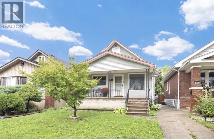 1794 GLADSTONE, Windsor, Ontario N8W2N3