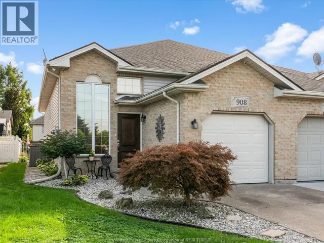 908 MICHAEL DRIVE, Tecumseh, Ontario N8N5A4