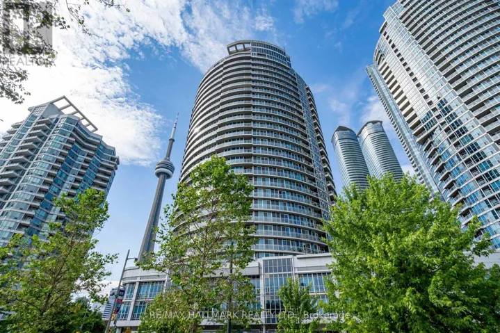 402 - 218 QUEENS QUAY W, Toronto (Waterfront Communities), Ontario M5J2Y6
