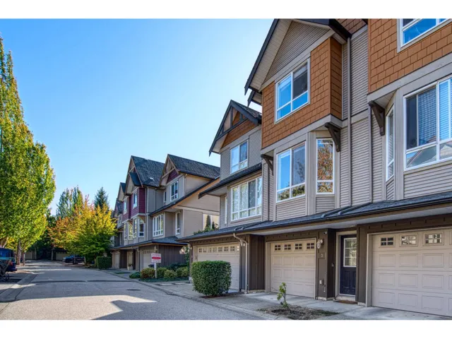 3 16772 61 AVENUE, Surrey, British Columbia V3S4P2