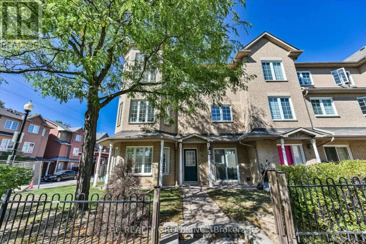 6 - 5 ST MORITZ WAY, Markham (Unionville), Ontario L3R4E8