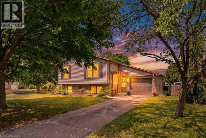 72 CRESTLYNN Crescent, Simcoe, Ontario N3Y4X3