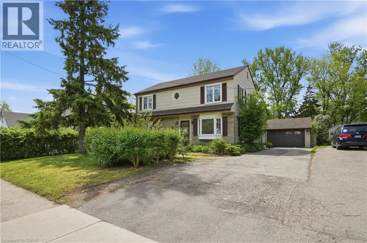 545 MOHAWK Road W, Hamilton, Ontario L9C1X5