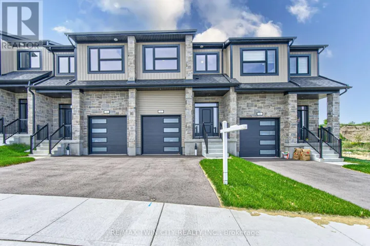 167 DUNNIGAN DRIVE, Kitchener, Ontario N2B0B1