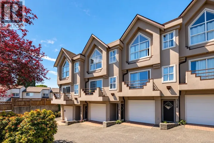 3154 Washington Ave, Victoria, British Columbia V9A1P6