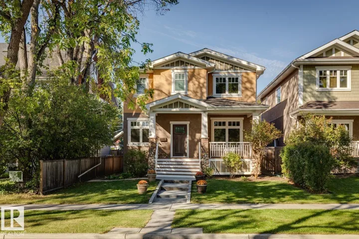 11032 80 AV NW, Edmonton, Alberta T6G0R3