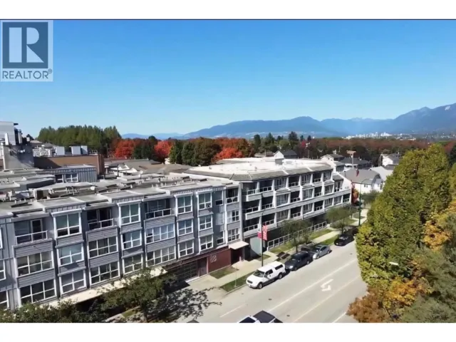 210 2891 E HASTINGS STREET, Vancouver, British Columbia V5K5J8