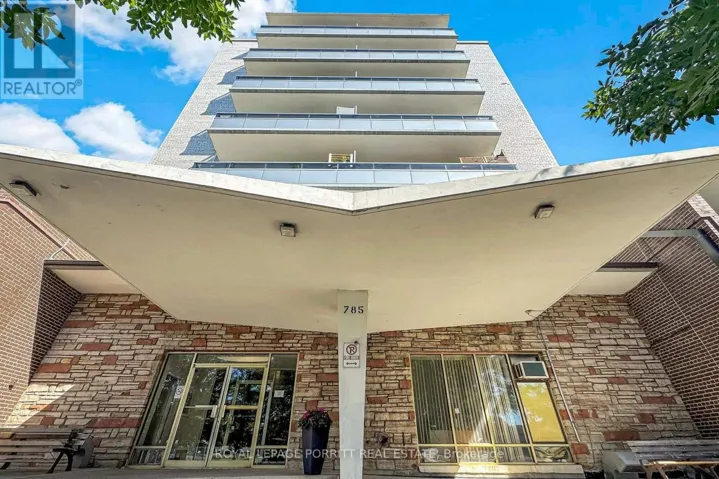 703 - 785 BROWNS LINE, Toronto (Alderwood), Ontario M8W3V8