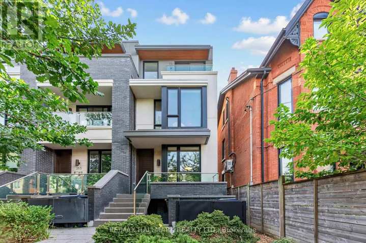 251 ROXTON ROAD, Toronto (Palmerston-Little Italy), Ontario M6G3R1