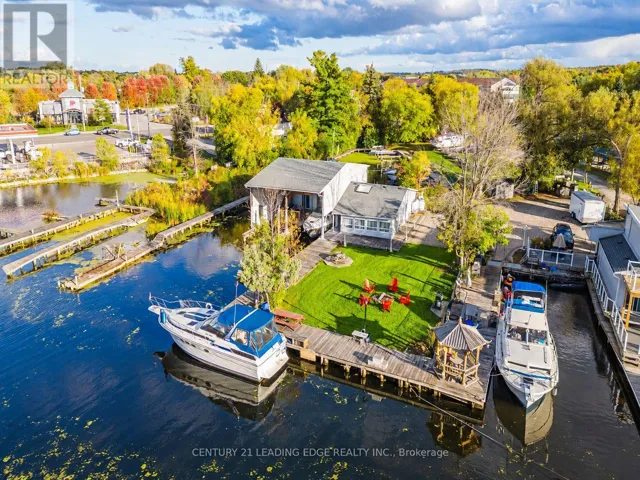 8 MAC AVENUE, Georgina (Keswick South), Ontario L4P3W5