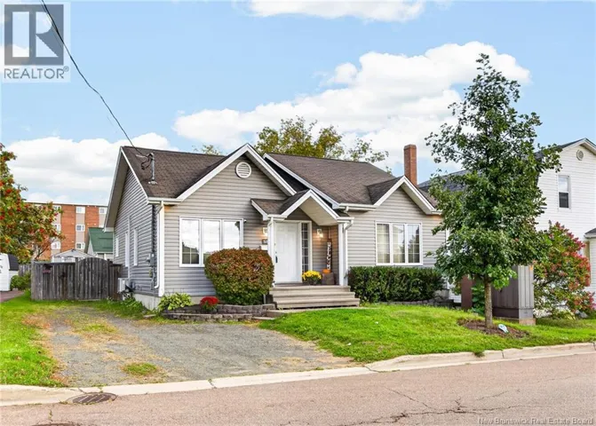 35 Kirkwood Drive, Moncton, New Brunswick E1A4G8