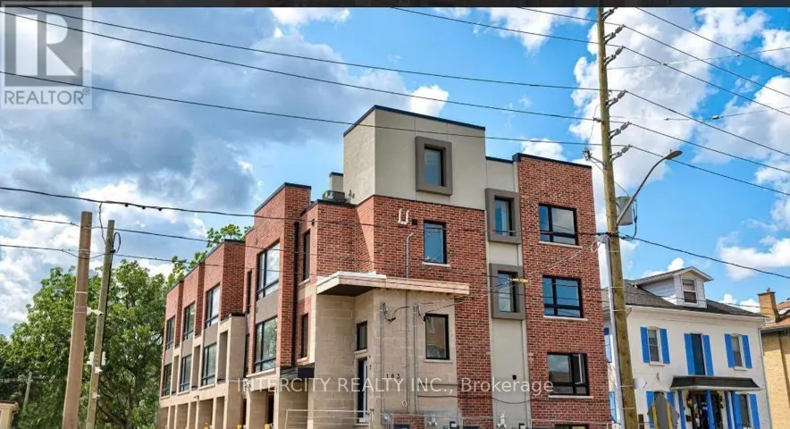 7 - 183 VICTORIA STREET N, Kitchener, Ontario N2R5C5