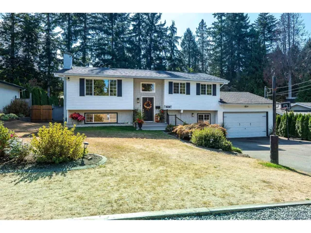 20504 43 AVENUE, Langley, British Columbia V3A3C2