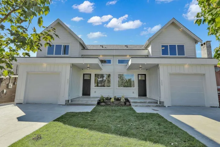 9498 118 STREET, Delta, British Columbia V4C6J3