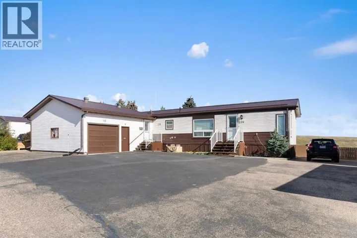 195 Fairchild Street SW, Medicine Hat, Alberta T1A7Z6