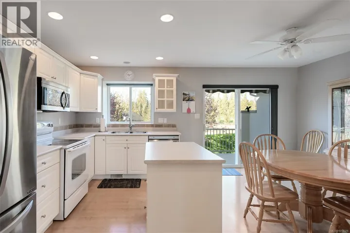 16 920 Brulette Pl, Mill Bay, British Columbia V8H1J1