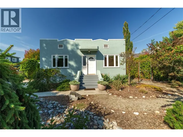 913 Moosejaw Street, Penticton, British Columbia V2A5T5