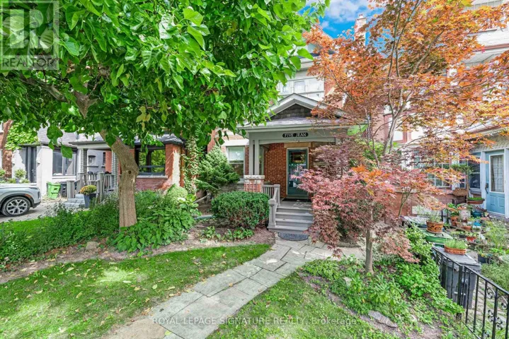 5 JEAN STREET, Toronto (Rosedale-Moore Park), Ontario M4W3A6