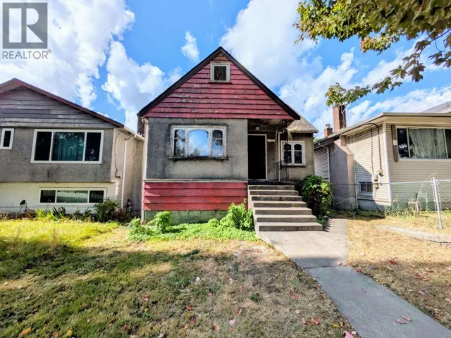 5555 KNIGHT STREET, Vancouver, British Columbia V5P2V1
