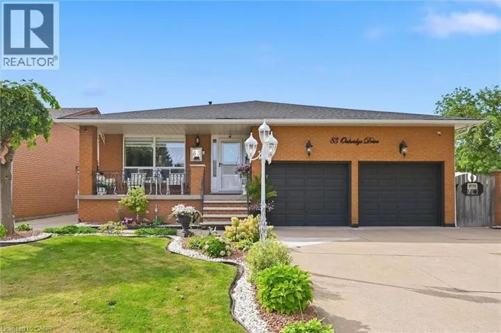 83 OAKRIDGE Drive, Stoney Creek, Ontario L8G4P7
