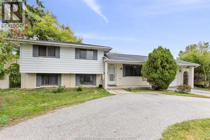 6370 MALDEN ROAD, LaSalle, Ontario N9H1T3