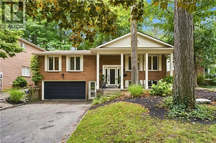 24 PRIMROSE Path, Kitchener, Ontario N2E2R2