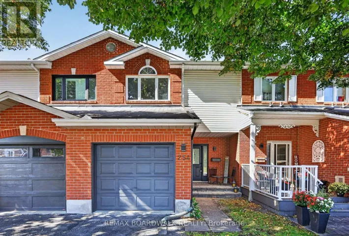 254 STONEWAY DRIVE, Ottawa, Ontario K2G6A8