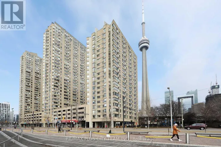 1702 - 250 QUEENS QUAY STREET W, Toronto (Waterfront Communities), Ontario M5J2N2