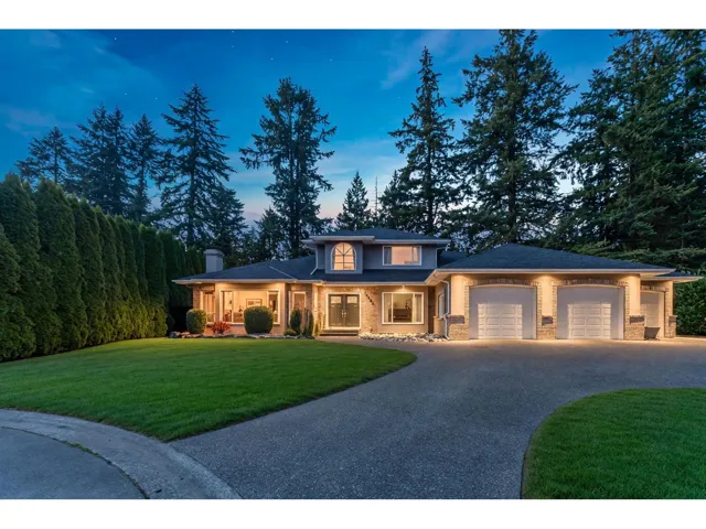 14455 30A AVENUE, Surrey, British Columbia V4P1P8