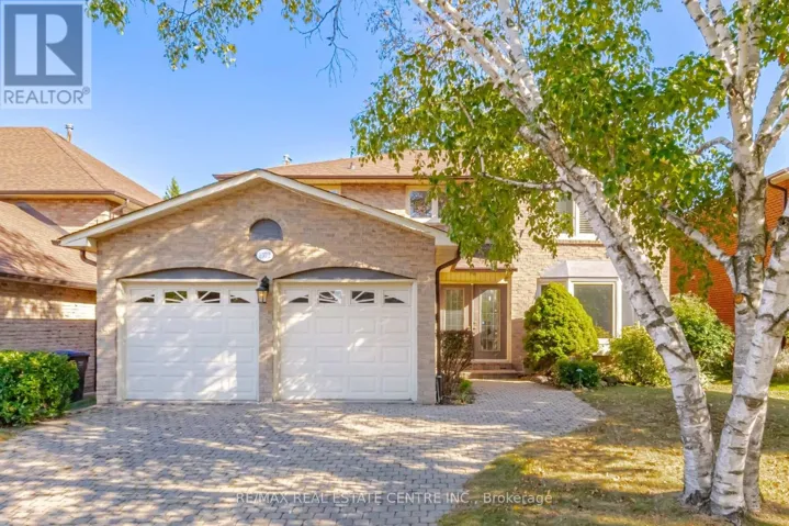 1572 MAPLE RIDGE DRIVE, Mississauga (Rathwood), Ontario L4W3C8