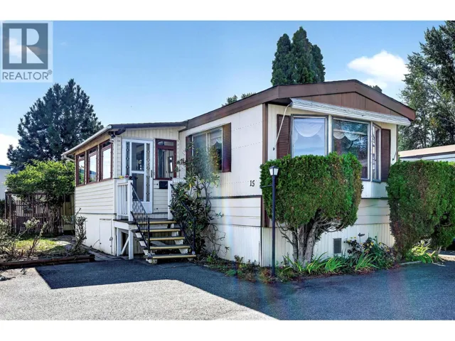 15 MARS Drive, Kamloops, British Columbia V2B1B3