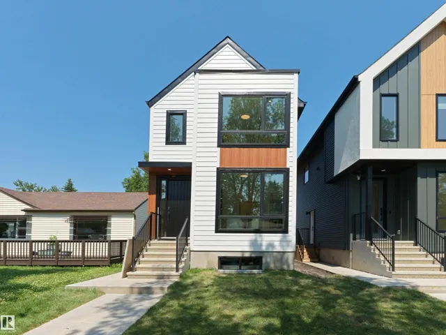 8136 77 AV NW, Edmonton, Alberta T6C0L2