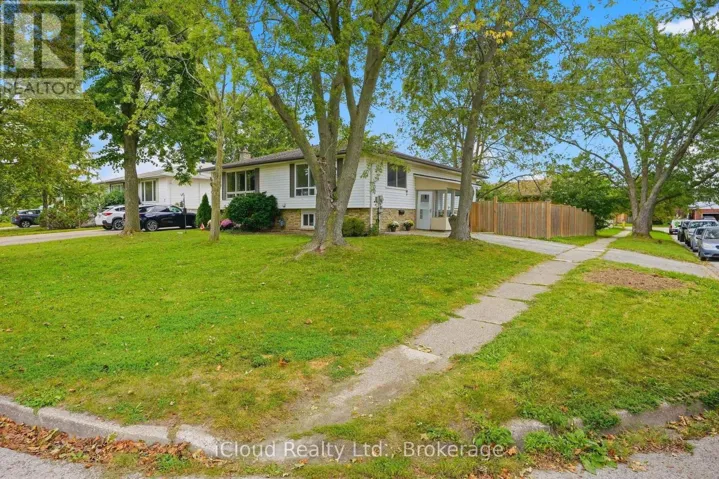 3 MANLEY CRESCENT, Thorold (Confederation Heights), Ontario L2V4K2
