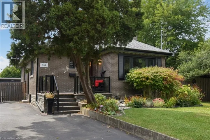 154 EWEN Road, Hamilton, Ontario L8S3C7