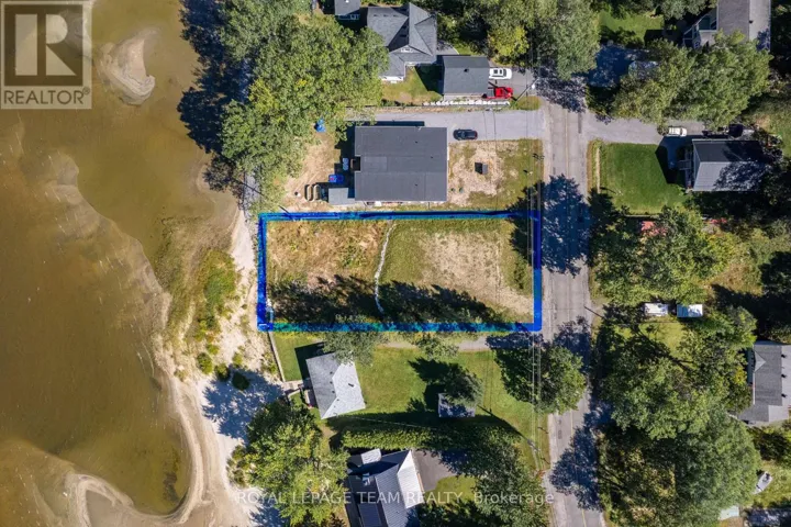 794 BAYVIEW DRIVE, Ottawa, Ontario K0A3M0