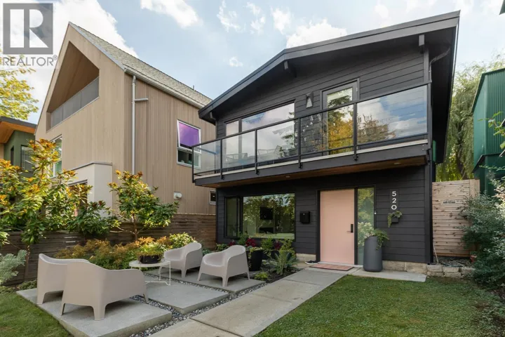 520 E 30TH AVENUE, Vancouver, British Columbia V5V2V6