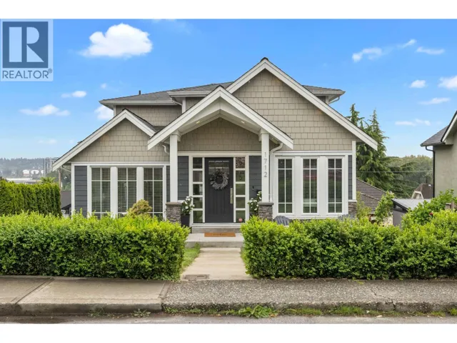 1712 NANAIMO STREET, New Westminster, British Columbia V3M2G6