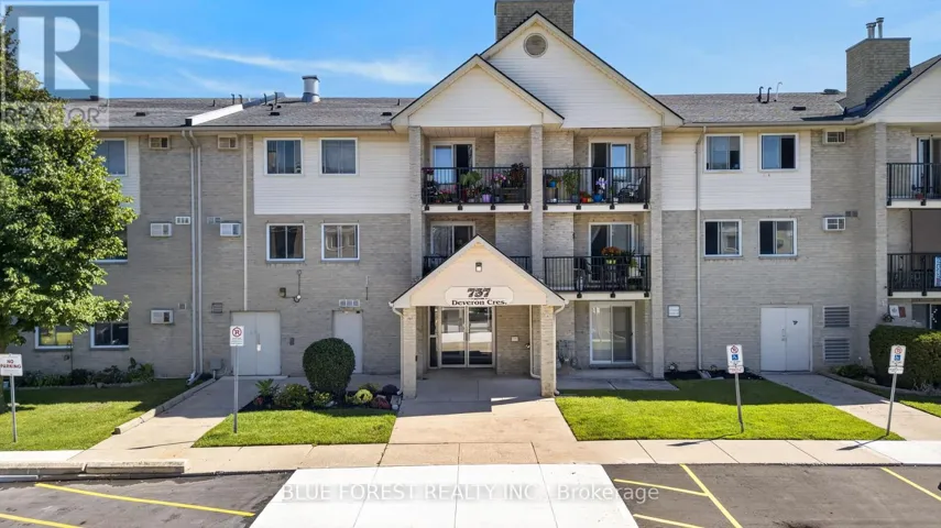 210 - 737 DEVERON CRESCENT, London South (South T), Ontario N5Z4X9