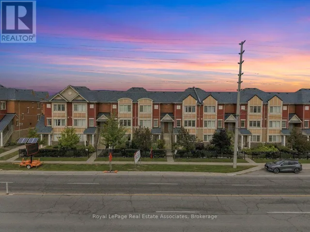 16 - 3975 EGLINTON AVENUE W, Mississauga (Churchill Meadows), Ontario L5M0E7