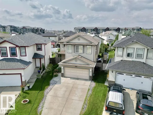16246 48 ST NW, Edmonton, Alberta T5Y3H7
